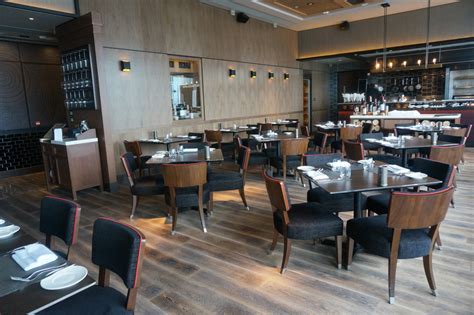 ‎DiningCity .